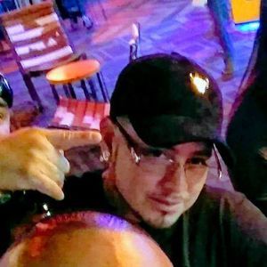 Meet your Posher, Joel